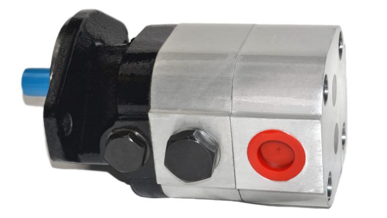 Chief 4 Bolt Mount Hydraulic Gear Pump 0.71 CID 3600 RPM 